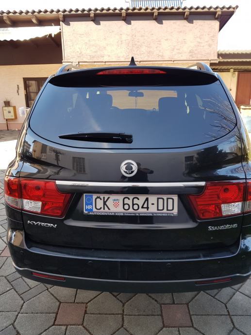 Чехлы ssangyong kyron