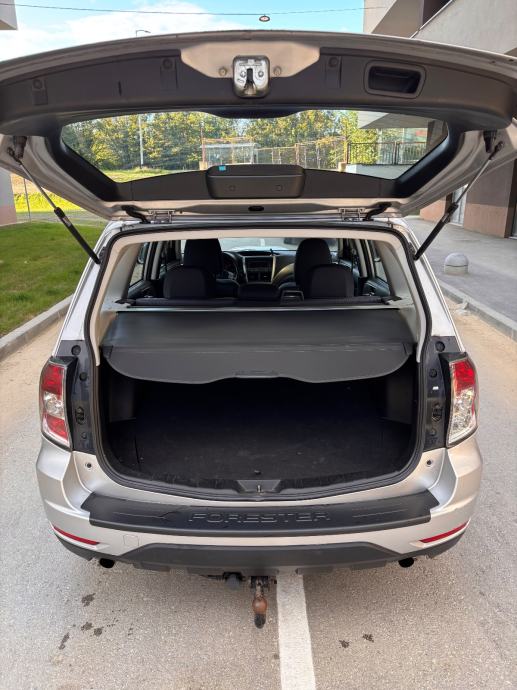 Subaru Forester 2,0 T-D XS VQ AWD, fotografija 16