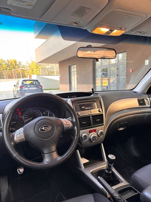 Subaru Forester 2,0 T-D XS VQ AWD, fotografija 13
