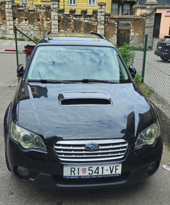 Subaru Outback 2,0 T-D, pogled izvana - slika 4