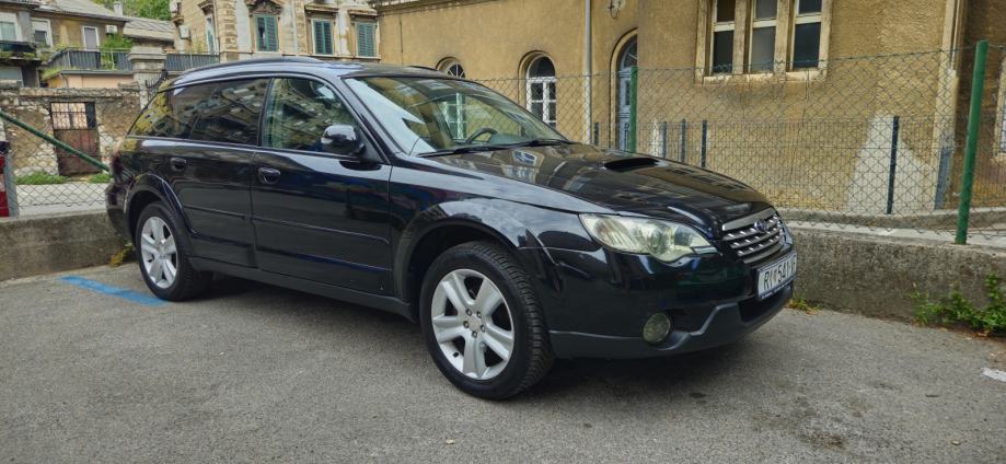 Subaru Outback 2,0 T-D, pogled izvana - slika 2