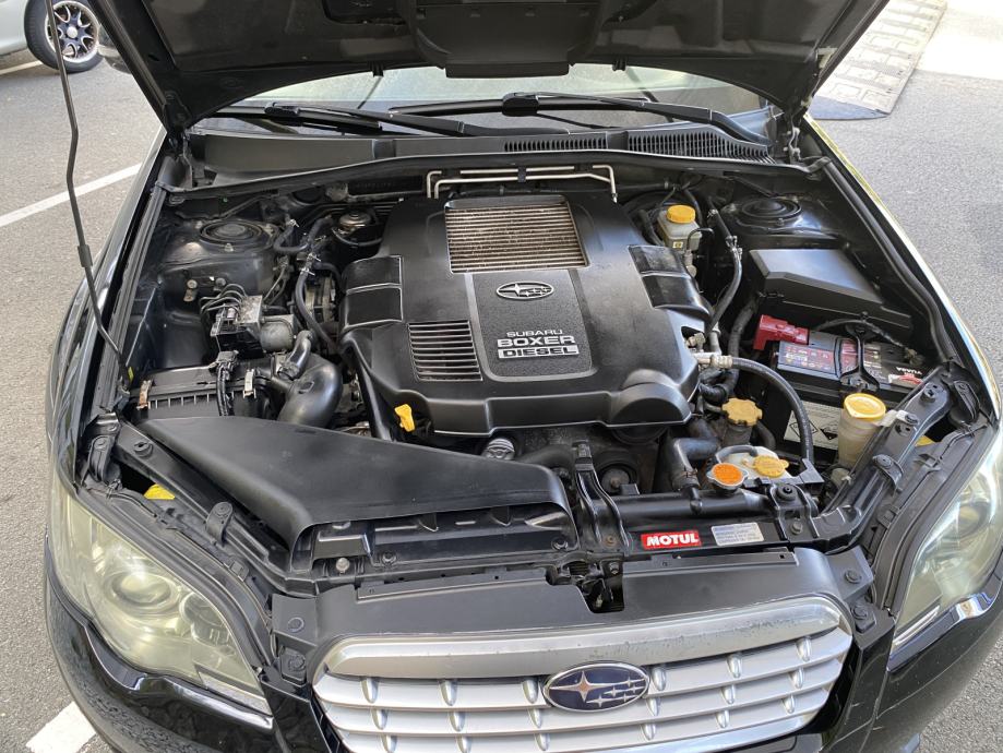 Subaru Outback 2,0 T-D, fotografija 6