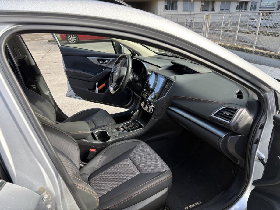 Subaru XV - Crosstrek 2,0 automatik Prvi Vlasnik, fotografija 12