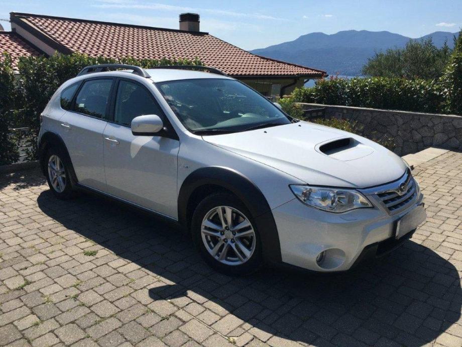 Subaru xv 2011