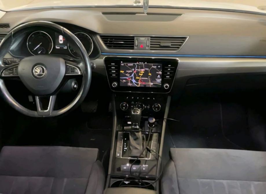 Superb 2,0 TDI DSG ● STYLE ● ALCANTARA - AMBI - MEMORIJA ● JAMSTVO, fotografija 16