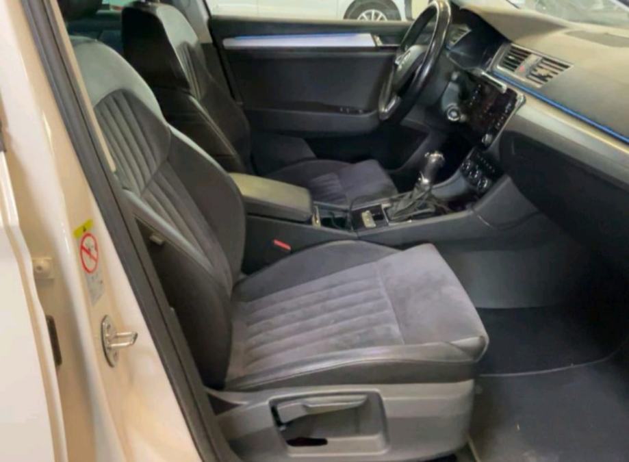Superb 2,0 TDI DSG ● STYLE ● ALCANTARA - AMBI - MEMORIJA ● JAMSTVO, fotografija 12