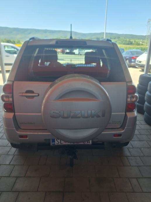 Suzuki Grand Vitara 1,9 DDSI 4X4 DVA SJEDALA/2010/, fotografija 6
