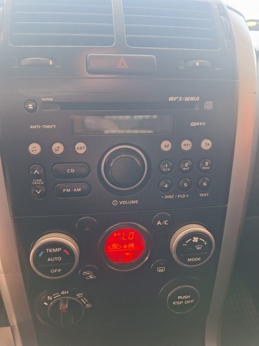 Suzuki Grand Vitara 1,9 DDSI 4X4 DVA SJEDALA/2010/, fotografija 12