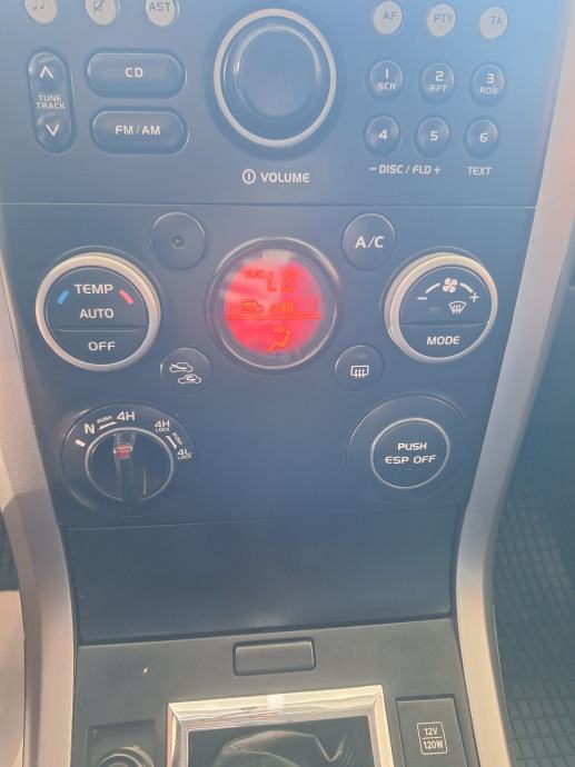 Suzuki Grand Vitara 1,9 DDSI 4X4 DVA SJEDALA/2010/, fotografija 13