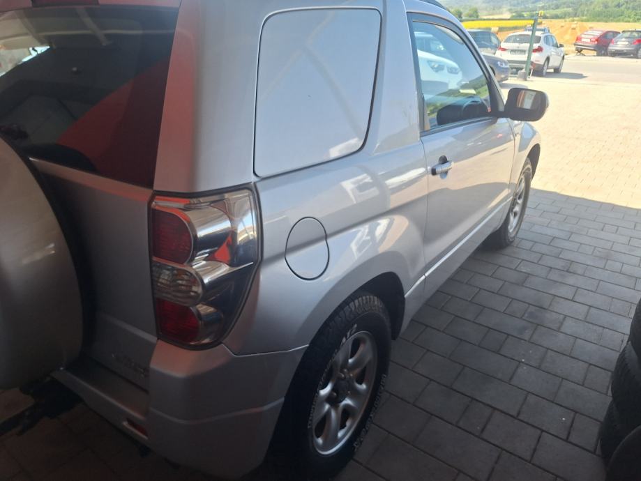 Suzuki Grand Vitara 1,9 DDSI 4X4 DVA SJEDALA/2010/, fotografija 5