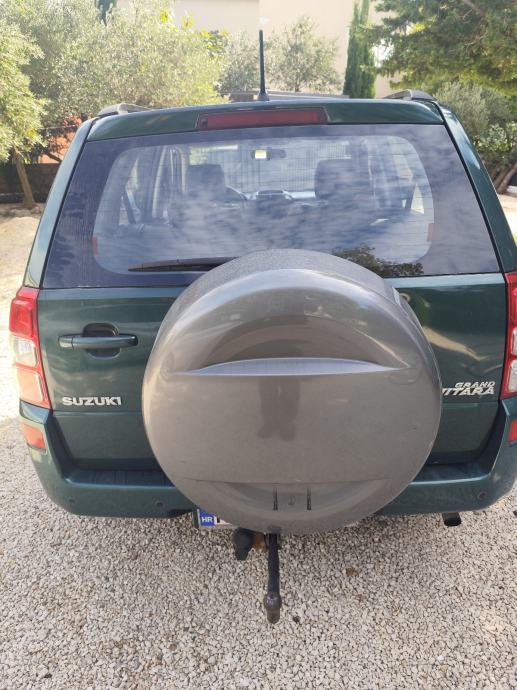 Suzuki Grand Vitara 1,9, fotografija 3