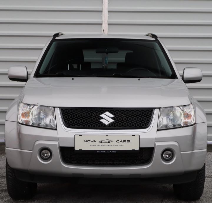 Suzuki Grand Vitara 1.9 TD - 4X4 - PRIKLOP - ALU - ODLIČNA, fotografija 2