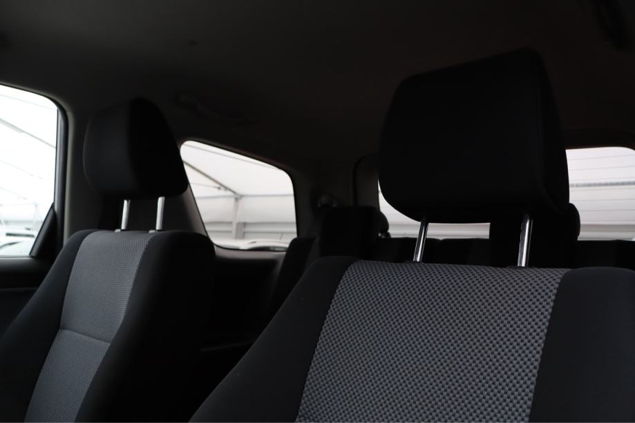 Suzuki Grand Vitara 1.9 TD - 4X4 - PRIKLOP - ALU - ODLIČNA, fotografija 9