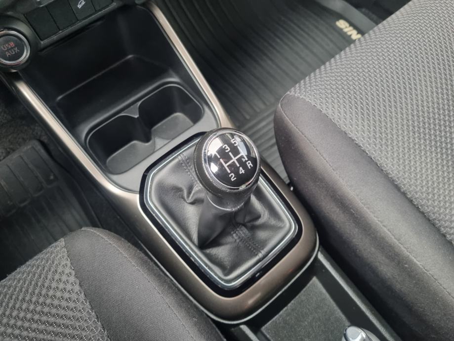 Suzuki Ignis 1.2 AllGrip - SLOVENSKI + 1. LASTNIK + VSI SERVISI, fotografija 17