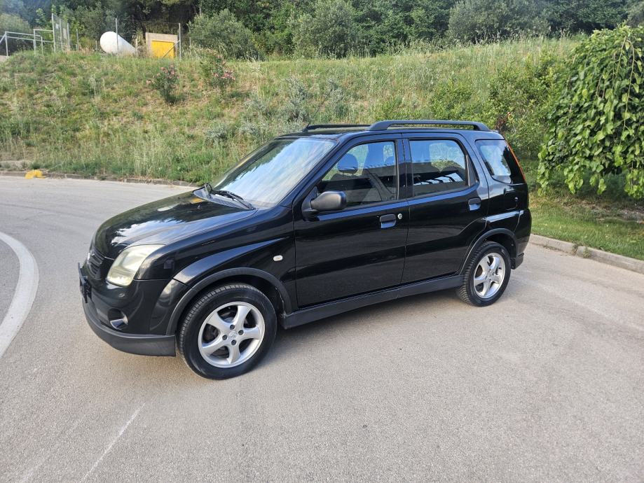 Suzuki Ignis 1,3 diesel, pogled izvana - slika 2