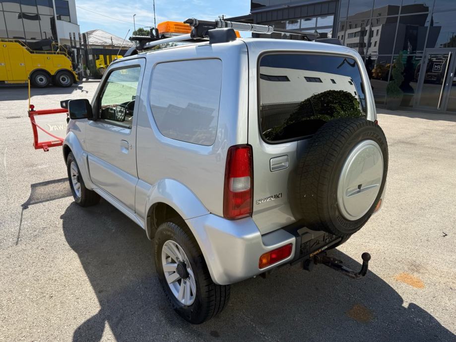 Suzuki Jimny 1,3 Club sa Ralicom za snijeg 35.000 km, fotografija 4