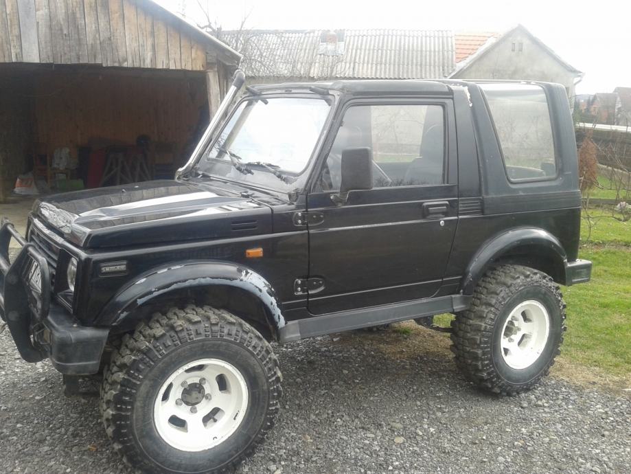 Suzuki samurai sj413