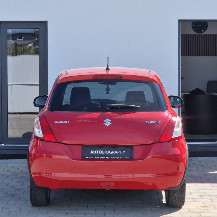 Suzuki Swift 1,2 benzinac ●HR auto● KeyLessGo• Aut.Klima, 134.ooo km, fotografija 6