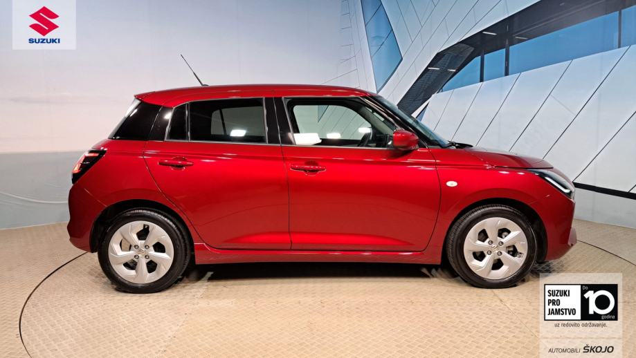 Suzuki Swift 1,2 GL+ 2WD Hybrid, fotografija 3