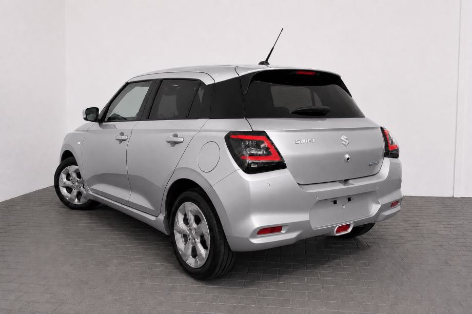 Suzuki Swift 1,2 GL+ Premium 2WD Hybrid "NOVO"Reg 1.god", fotografija 2