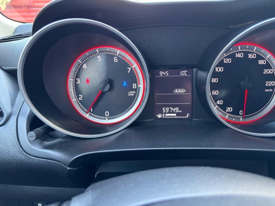 Suzuki Swift 1.2 Gl +WD, fotografija 7