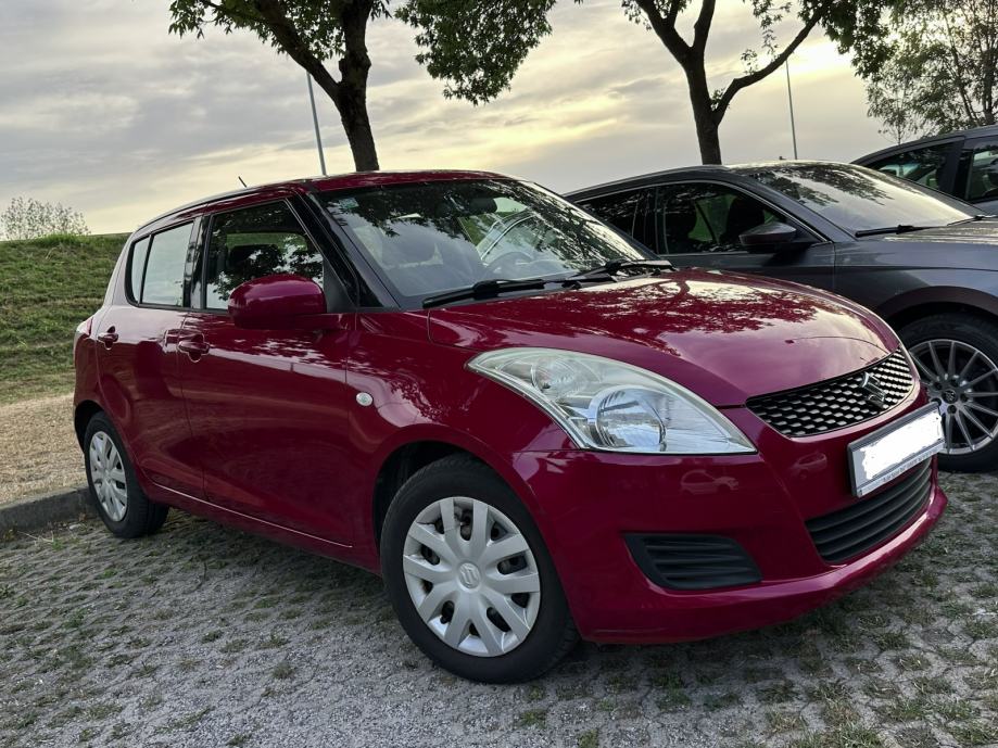 Suzuki Swift 1,2 GLX AC, fotografija 3
