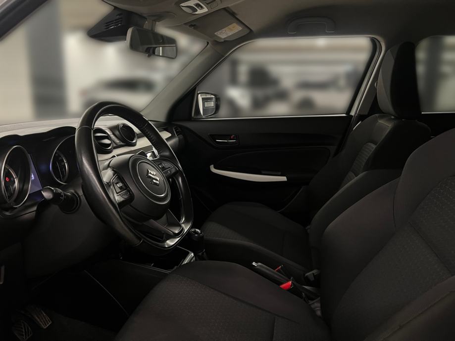 Suzuki Swift 1.2 HYBRID GL+ - 3 godine jamstva, fotografija 13