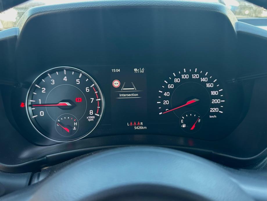 Suzuki Swift 1,2 GL+ Hybrid reg. 05/2027, fotografija 16