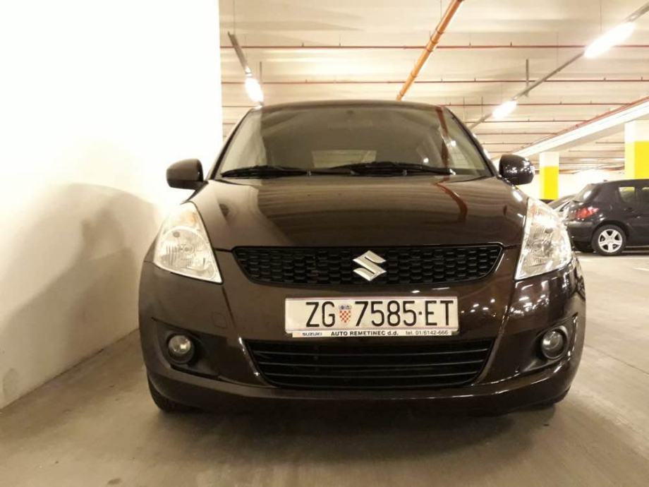 C1122 suzuki swift