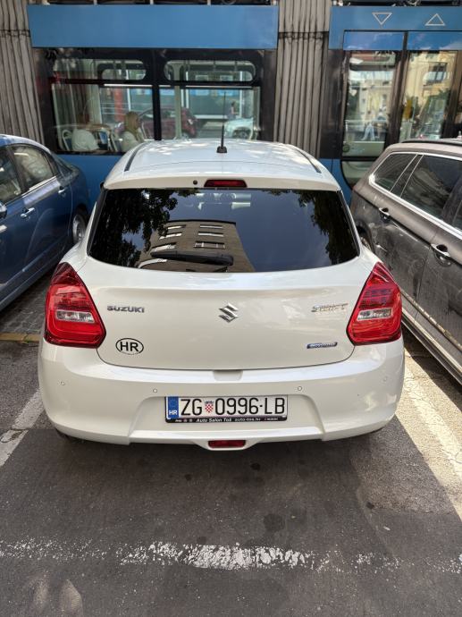 Suzuki Swift 1,2, fotografija 3