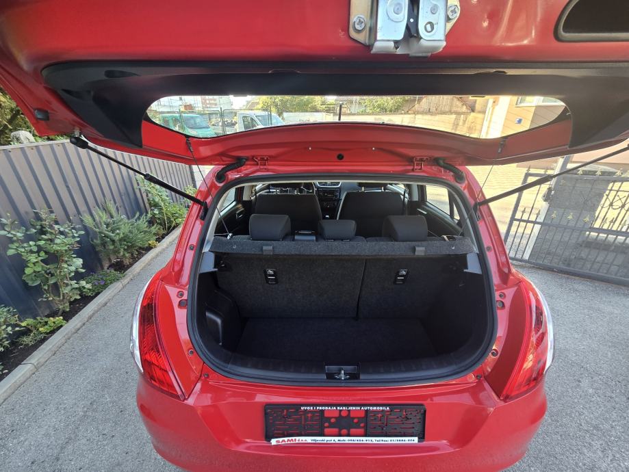 Suzuki Swift 1.3 DDiS++KLIMA++SERVISNA++, fotografija 13