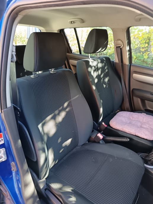 Suzuki Swift 1,3 GC, fotografija 8