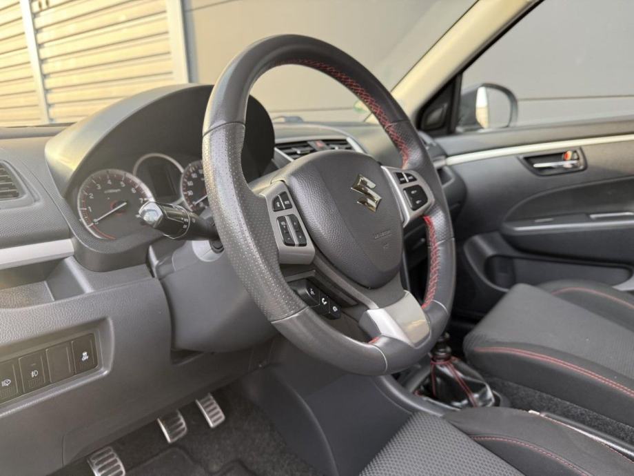 Suzuki Swift Sport ZC32S, fotografija 13