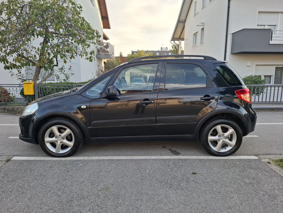 Suzuki SX4 1.6 i, 16v, 4x4, POTVRDA O KILOMETRIMA, ODLIČAN !, fotografija 5
