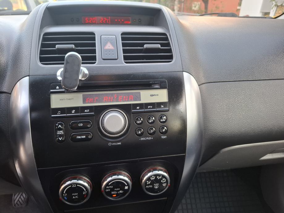 Suzuki SX4 1.6 i, 16v, 4x4, POTVRDA O KILOMETRIMA, ODLIČAN !, fotografija 10