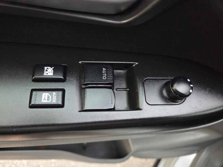 Suzuki SX4 1,6 GLX, 4x4, REDIZAJN #ODLIČAN#, fotografija 17