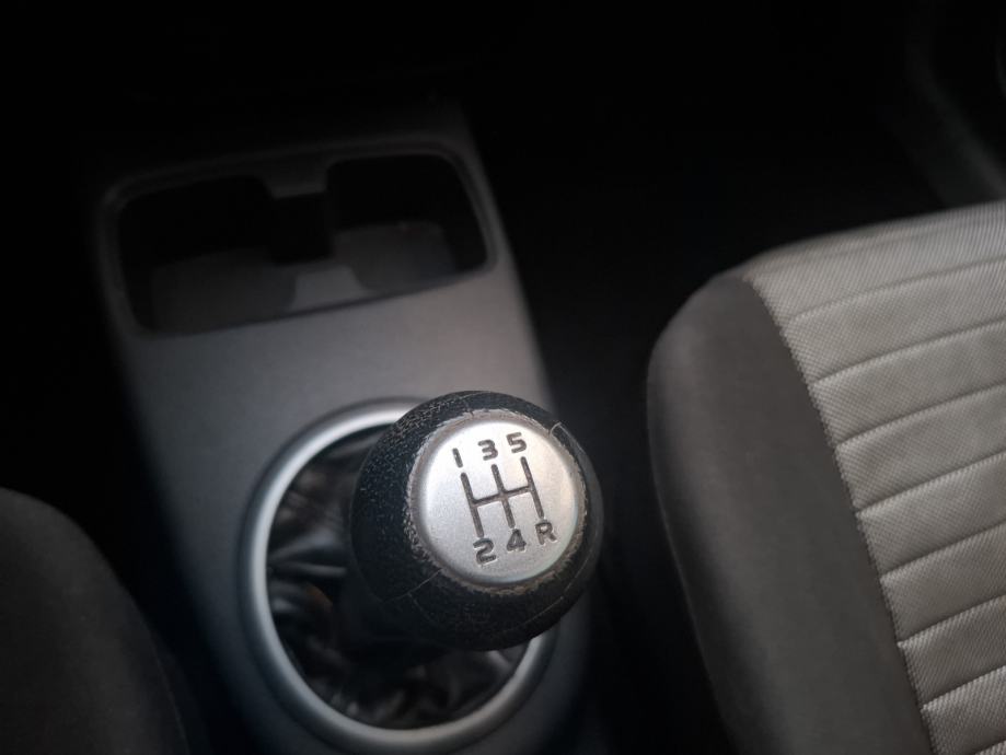 Suzuki SX4 1.6 GLX, SAMO 131000 KM, VRHUNSKI !, fotografija 7