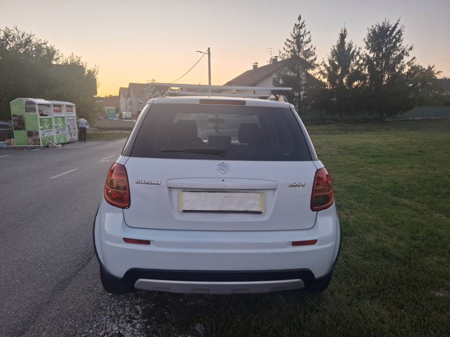 Suzuki SX4 1.6 GLX, SAMO 131000 KM, VRHUNSKI !, fotografija 9