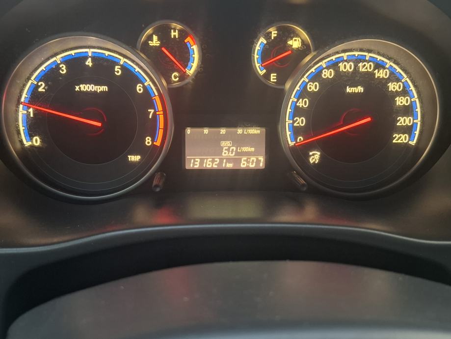 Suzuki SX4 1.6 GLX, SAMO 131000 KM, VRHUNSKI !, fotografija 14