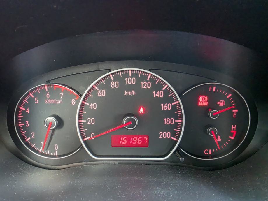 Suzuki SX4 1,6 GS, fotografija 14