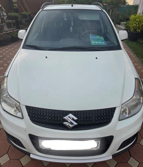 Suzuki SX4 1,6, fotografija 2