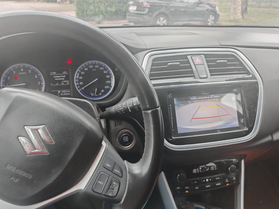 Suzuki SX4 S-Cross 1,0 2019,reg 9/27, suzuki jamstvo, kasko-opcija, fotografija 10