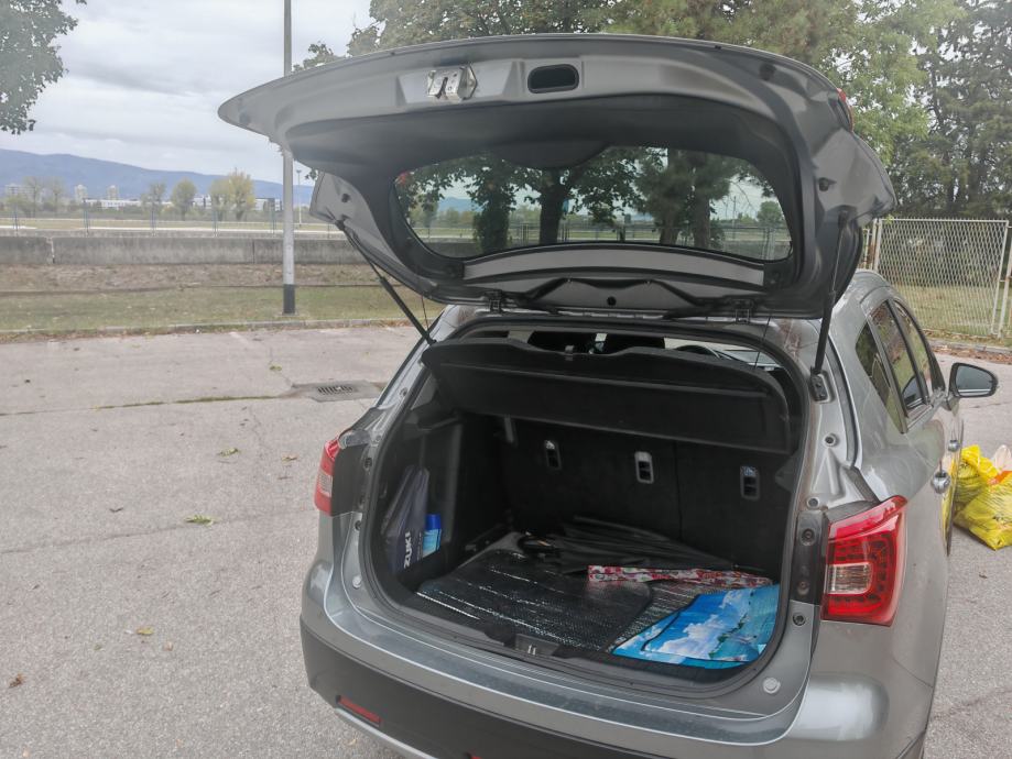 Suzuki SX4 S-Cross 1,0 2019,reg 9/27, suzuki jamstvo, kasko-opcija, fotografija 9
