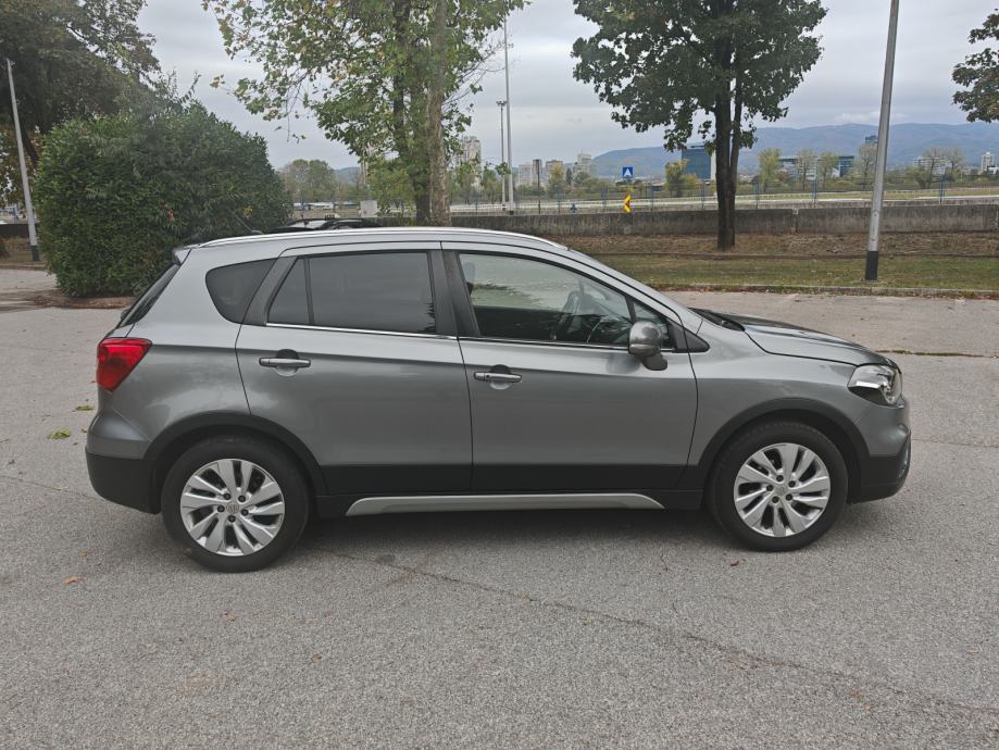 Suzuki SX4 S-Cross 1,0 2019,reg 9/27, suzuki jamstvo, kasko-opcija, fotografija 3