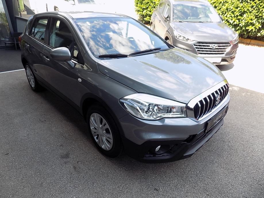 Suzuki SX4 S-Cross 1.0i...MOGUĆNOST GARANCIJE DO 2 GODINE, fotografija 4
