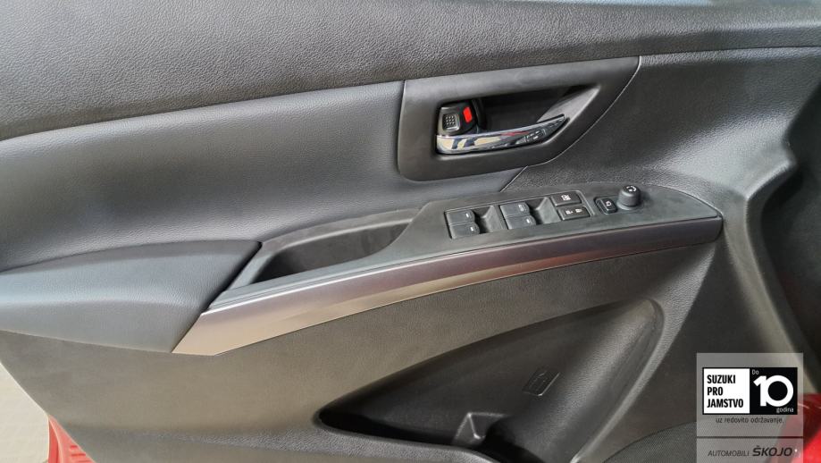 Suzuki S-Cross 1,4 Elegance+ 2WD Hybrid Automatik, fotografija 10