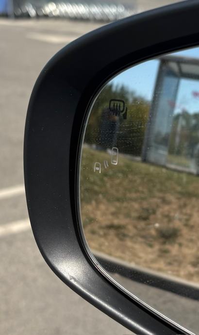 Suzuki S-Cross 1.4 GLX 2023 — NOVI motor, 7 god. jamstvo, all season, fotografija 9