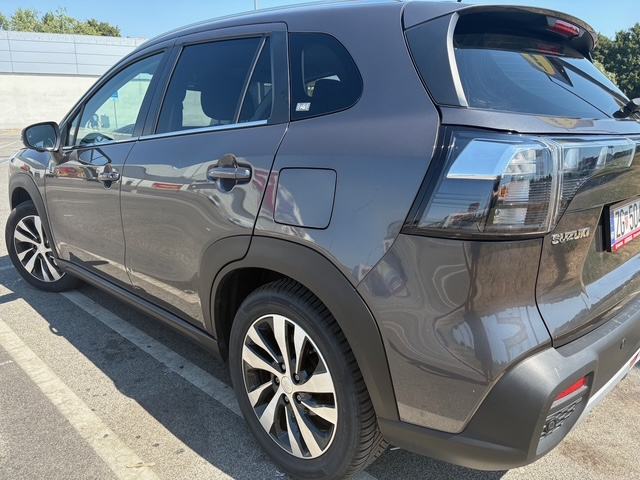 Suzuki S-Cross 1.4 GLX 2023 — NOVI motor, 7 god. jamstvo, all season, fotografija 4