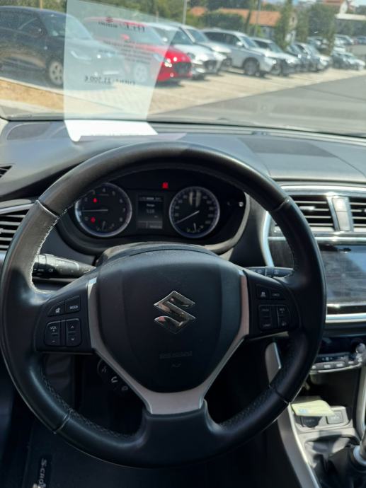 Suzuki SX4 S-Cross 1,4 GL+ 4WD Hybrid 2021., fotografija 7