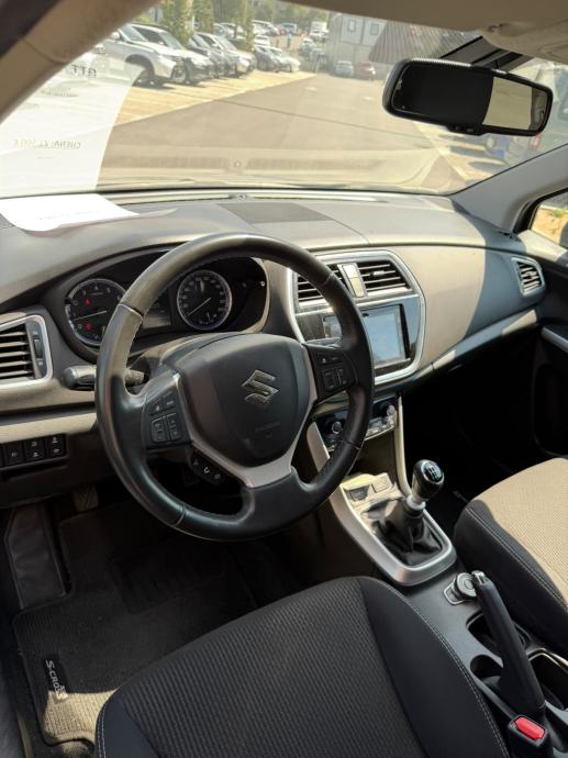 Suzuki SX4 S-Cross 1,4 GL+ 4WD Hybrid 2021., fotografija 5